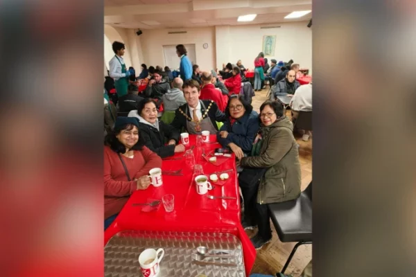 Companions of Malta serve 150 homeless each week at London café — By: Catholic News Agency