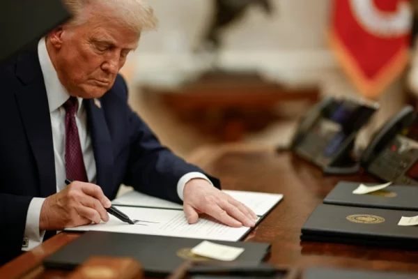 Trump signs executive order keeping men out of women’s sports  — By: Catholic News Agency